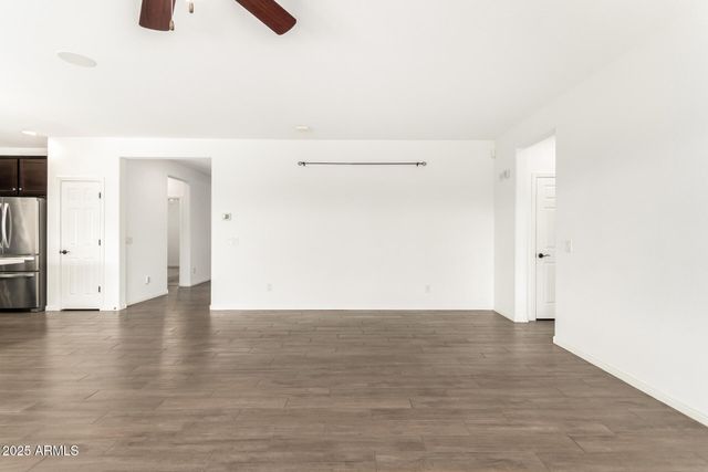 17987 W REDWOOD Lane, Goodyear, AZ 85338