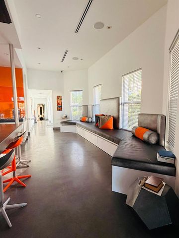 21025 NE 38th Ave 81, Aventura, FL 33180