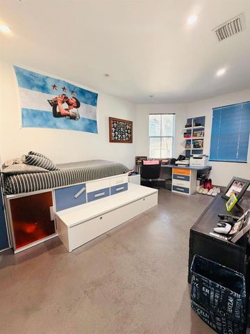 21025 NE 38th Ave 81, Aventura, FL 33180