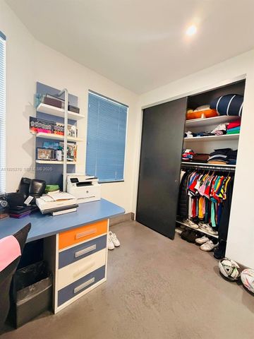 21025 NE 38th Ave 81, Aventura, FL 33180