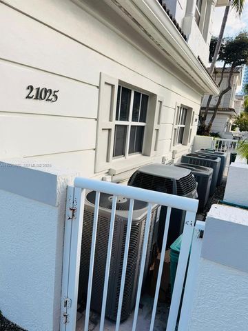 21025 NE 38th Ave 81, Aventura, FL 33180