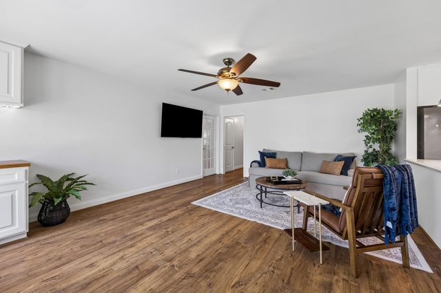 5926 Kuldell Drive, Houston, TX 77074