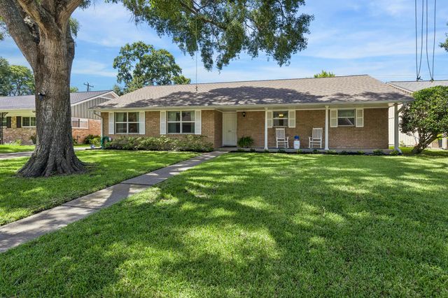 5926 Kuldell Drive, Houston, TX 77074