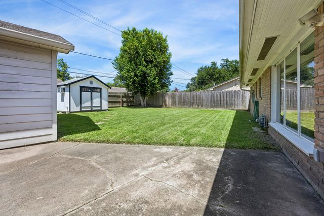 5926 Kuldell Drive, Houston, TX 77074