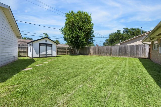 5926 Kuldell Drive, Houston, TX 77074
