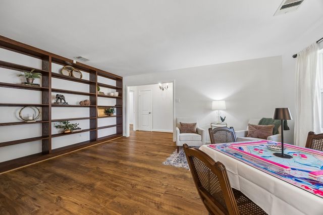 5926 Kuldell Drive, Houston, TX 77074