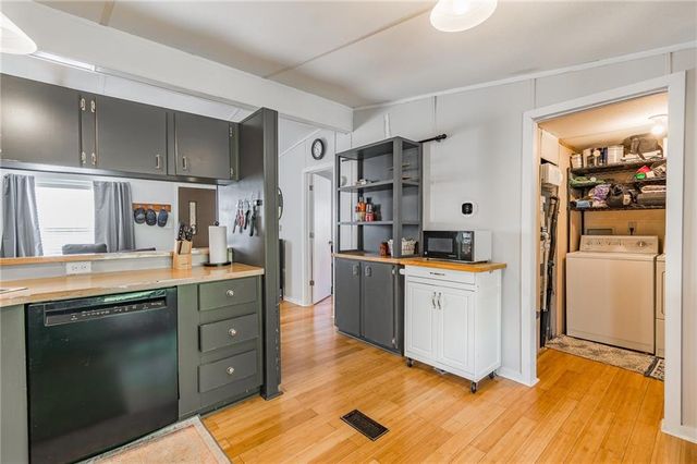 2253 Karen Lane, Gainesville, GA 30501