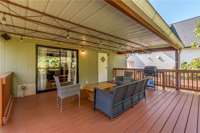 2253 Karen Lane, Gainesville, GA 30501