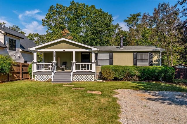 2253 Karen Lane, Gainesville, GA 30501