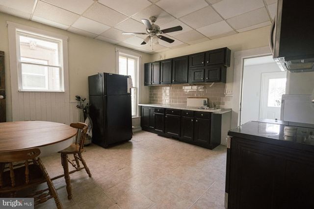 135 WASHINGTON AVE, Ephrata, PA 17522