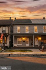 135 WASHINGTON AVE, Ephrata, PA 17522