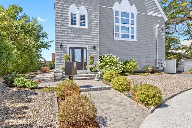 60 Hermon St 3, Winthrop, MA 02152