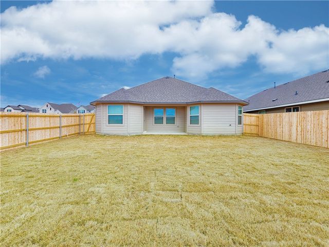 6130 Darlington Avenue, College Station, TX 77845