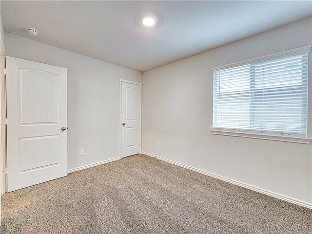 6130 Darlington Avenue, College Station, TX 77845