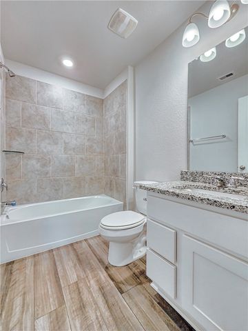 6130 Darlington Avenue, College Station, TX 77845