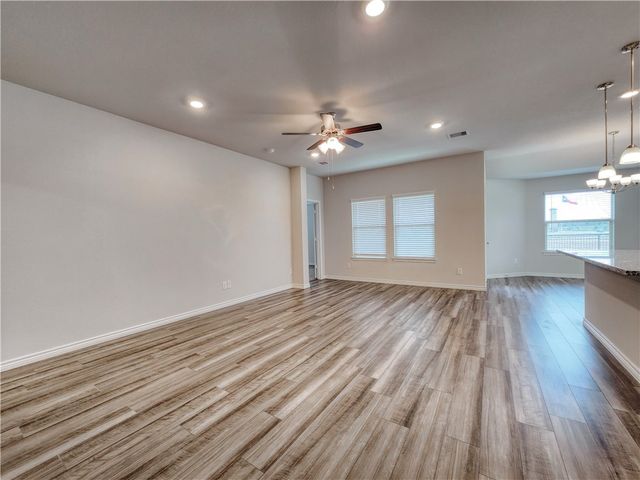 6130 Darlington Avenue, College Station, TX 77845