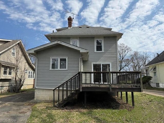 632 Roscoe Avenue, Akron, OH 44306