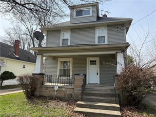632 Roscoe Avenue, Akron, OH 44306