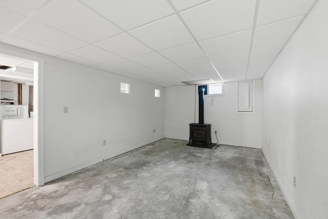 66 Pierce Rd, West Brookfield, MA 01585