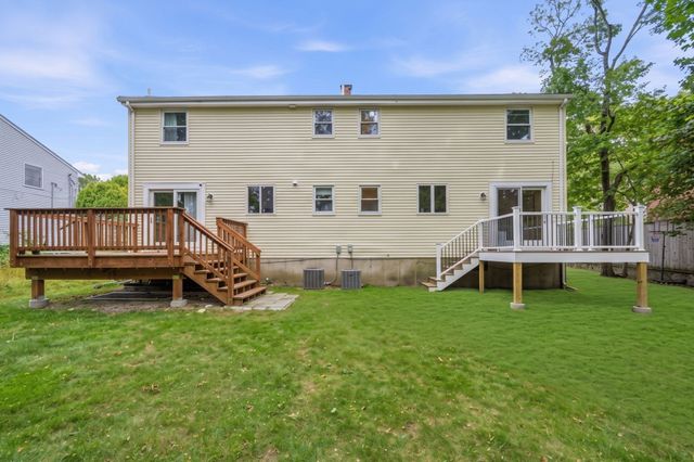 118-120 Edinboro St 118, Newton, MA 02460