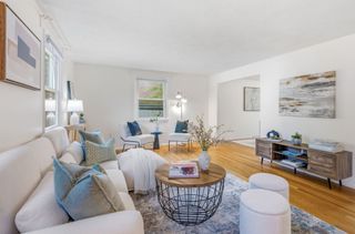 118-120 Edinboro St 118, Newton, MA 02460