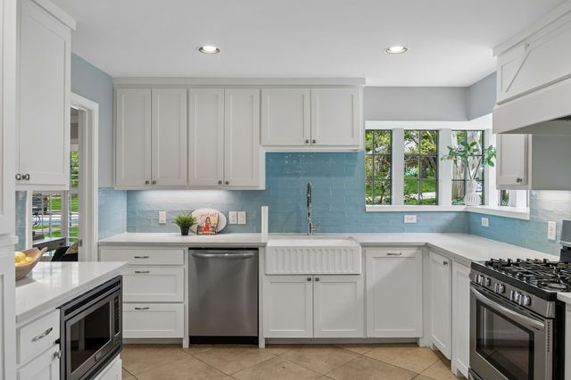7010 Claybrook Drive, Dallas, TX 75231