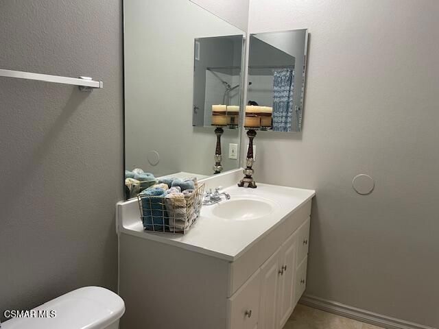 1256 Patricia Avenue 10, Simi Valley, CA 93065