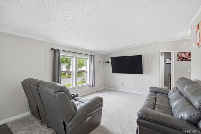 29585 Cambridge Court, Chesterfield Township, MI 48051