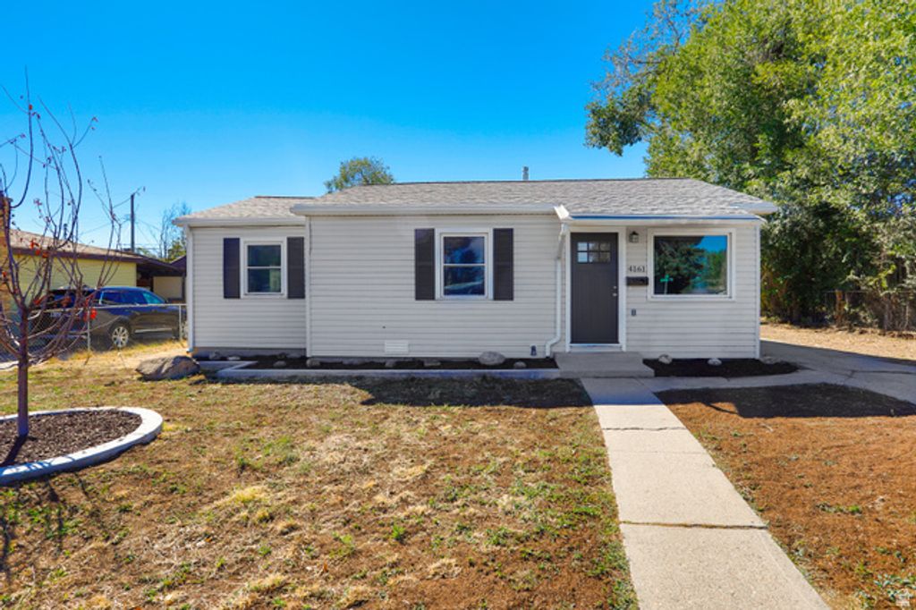 4161 W 5615 S, Kearns, UT 84118