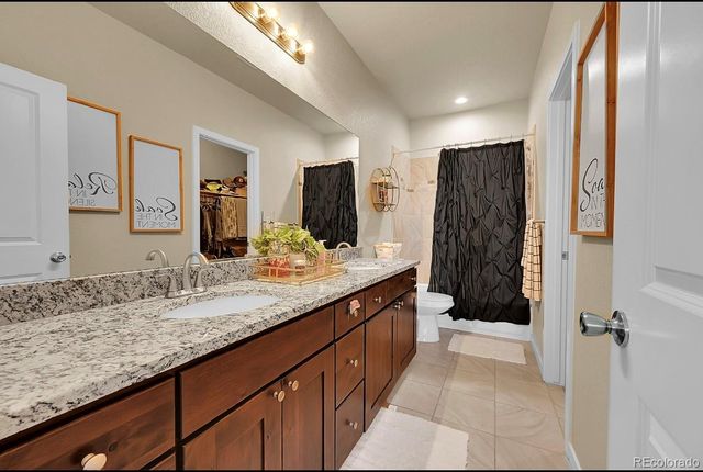 84 S 4th Avenue, Deer Trail, CO 80105