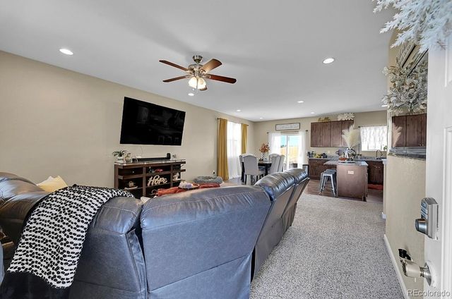 84 S 4th Avenue, Deer Trail, CO 80105