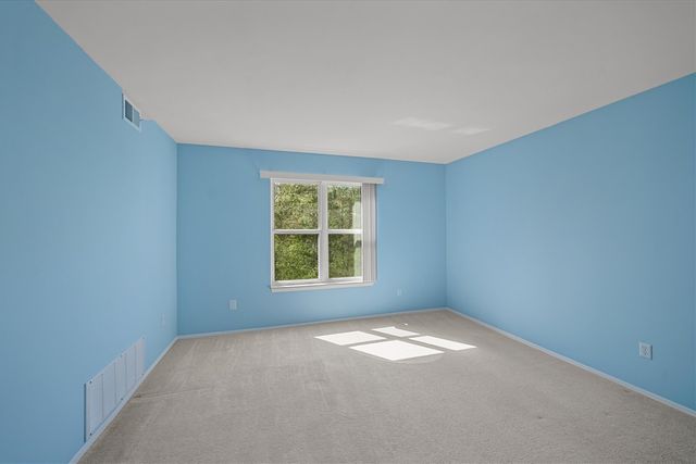 2201 S Huron Parkway 4, Ann Arbor, MI 48104