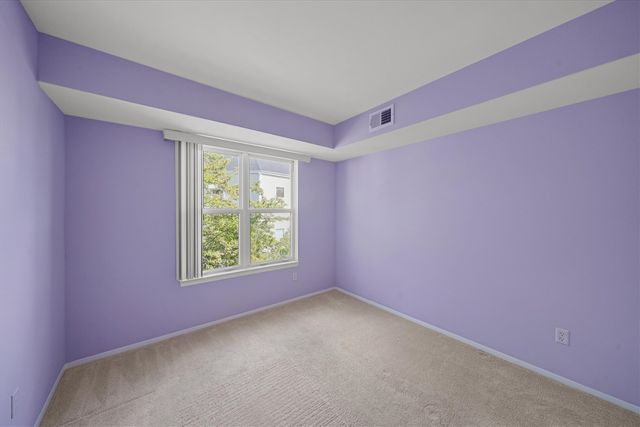 2201 S Huron Parkway 4, Ann Arbor, MI 48104