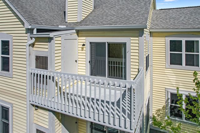2201 S Huron Parkway 4, Ann Arbor, MI 48104