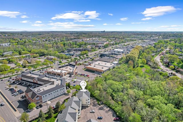 2201 S Huron Parkway 4, Ann Arbor, MI 48104