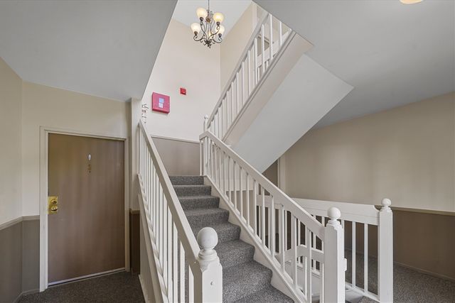 2201 S Huron Parkway 4, Ann Arbor, MI 48104