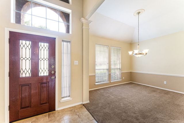 922 Creekbend Drive, Keller, TX 76248