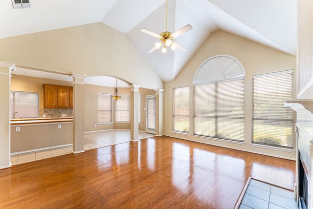922 Creekbend Drive, Keller, TX 76248