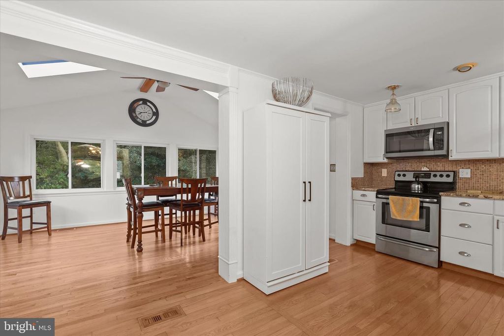 Image 15 of property listing at 259 FOSTER KNOLL DR, Joppa, MD 21085