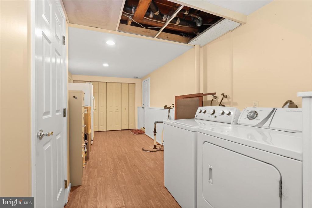 Image 39 of property listing at 259 FOSTER KNOLL DR, Joppa, MD 21085