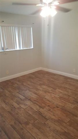 180 NE 12th Avenue 17a, Hallandale Beach, FL 33009