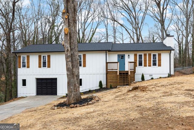 2660 Cochise Drive, Acworth, GA 30102