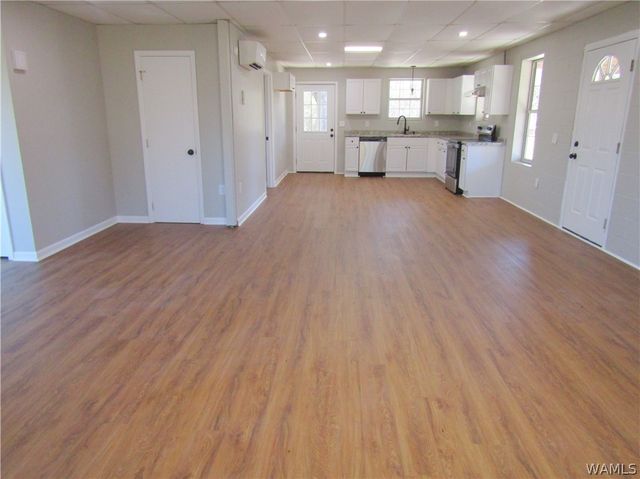 16541 Highway 171, Northport, AL 35475