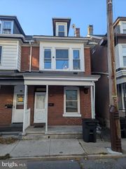 433 NEW ST, Lebanon, PA 17046
