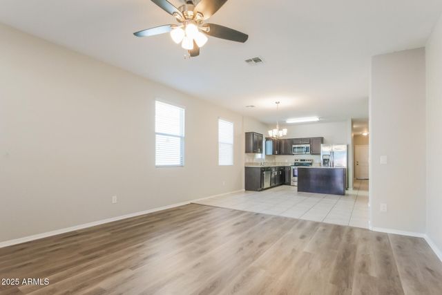 28946 N TSAVORITE Road, San Tan Valley, AZ 85143