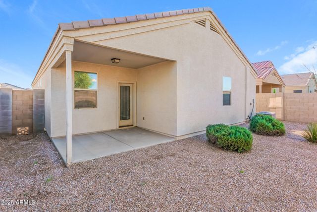 28946 N TSAVORITE Road, San Tan Valley, AZ 85143
