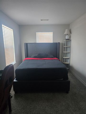 131 Dolphin Harbor N, Baytown, TX 77523