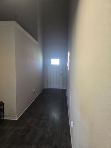 131 Dolphin Harbor N, Baytown, TX 77523