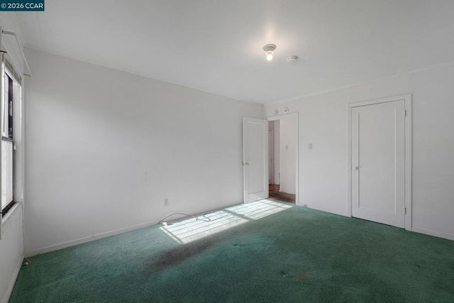 603 Almanza Dr, Oakland, CA 94603