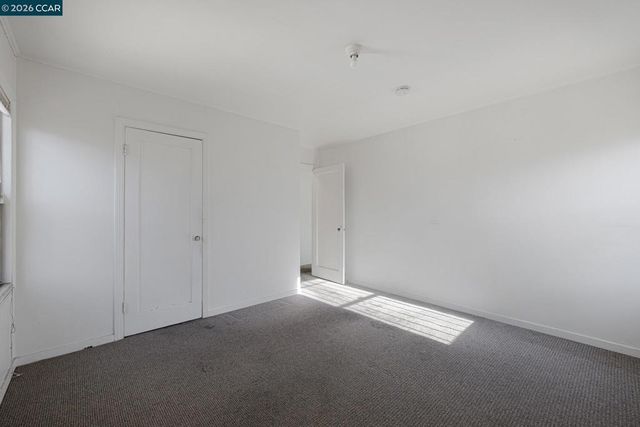 603 Almanza Dr, Oakland, CA 94603
